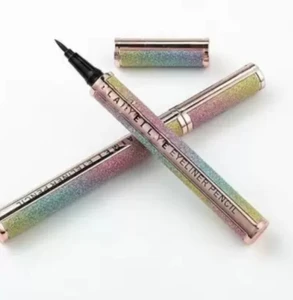 MAC REAL PEN EYELINER